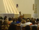 MOMENTO DE CURA E LIBERTAÇÃO NO SANTÁRIO DE FÁTIMA EM 18/02/2013